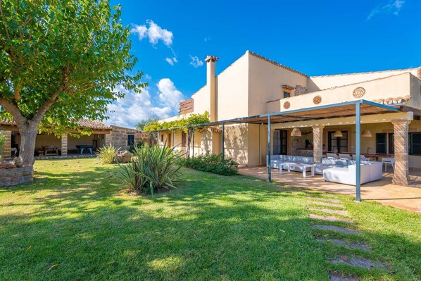 Holiday Home Exterior [summer]