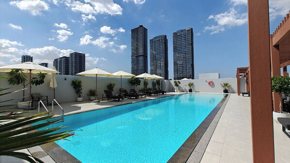 Utomhuspool