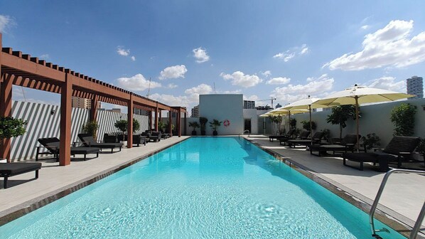 Piscina externa