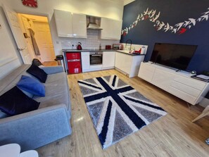 Open plan living and kitchen 