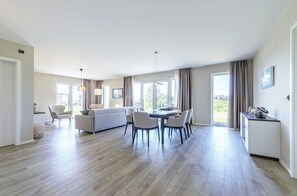 Ferienwohnung Strandidylle Ostseebad Wustrow mit großzügigen Wohnbereich