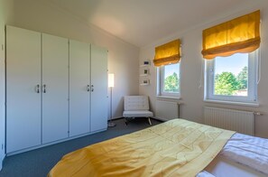 Ferienwohnung Zwergtaucher Schlafzimmer mit Doppelbett