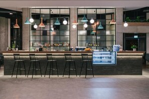 Bar (in der Unterkunft)