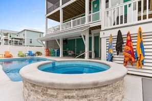 Pool area