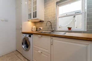 Seven Dials Apartment, Brighton and Hove - Host & Stay