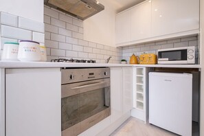 Good Vibes at Buckingham, Brighton and Hove - Host & Stay