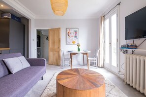 Wakefield Apartment, Brighton and Hove - Host & Stay