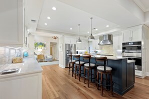 18 Willow Oak | Kitchen - 18 Willow Oak | Kitchen