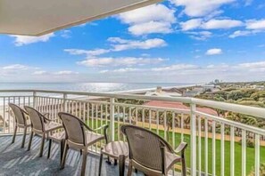 Beautiful South facing view of the Atlantic Ocean!