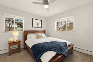 220 Peterson St. (Unit 8) | Queen Bedroom 2