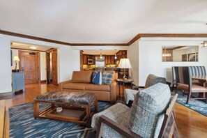 parkhyatt-4052-1953_54133426989_o