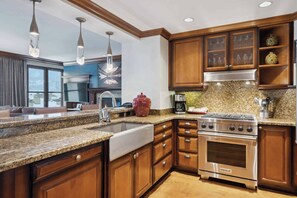 parkhyatt-4051-1788_54133361973_o