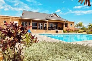 Inviting pool with kiddies section