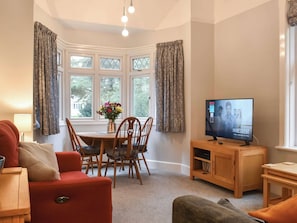 Living room/dining room | Flat 2, Langtry Apartment, Bournemouth