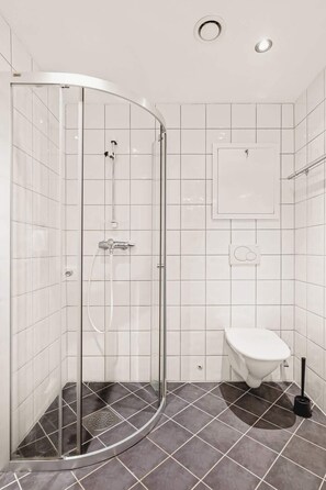 Varmekabler i tillegg til alle fasiliteter du trenger.