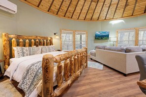 Handcrafted Amish Aspen Bed