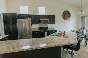 Private kitchen