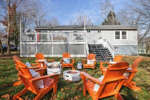 Backyard Fire Pit Setup