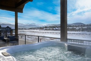 Private Hot Tub