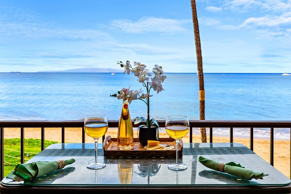 Oceanfront dining