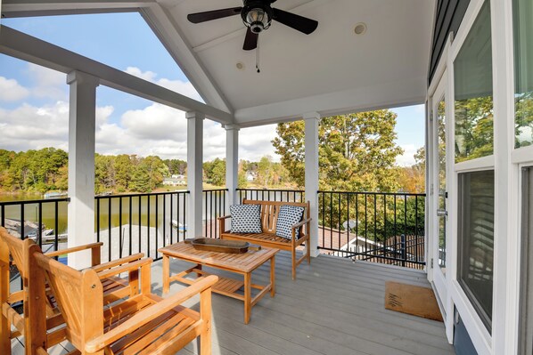 Sherrills Ford Vacation Rental | 1BR | 1BA | 5 Steps Required | 399 Sq Ft