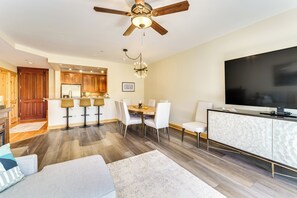 Living Room | Smart TV | Balcony Access