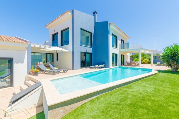 Holiday Home Exterior [summer]