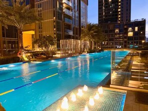 Rooftop pool