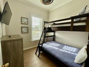 bunkbed room