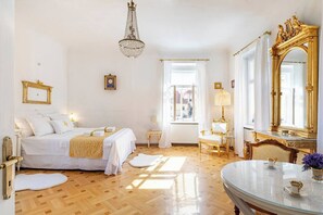 Charming atmosphere at night time,with many atractions close to appartment