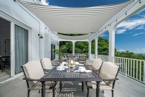 al fresco dining