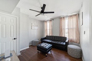 Indoors, Architecture, Building, Furniture, Living Room