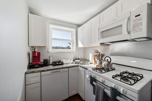 Indoors, Kitchen, Microwave, Oven, Cooktop