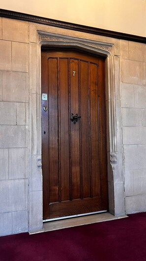 Door to flat