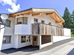 Home, Composite Material, Cottage, Siding, Paint, Balcony, Lumber, Plaster