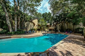 Complex Pool (not heated)