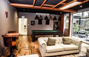 Spielezimmer
