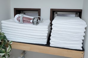 Bathroom amenities