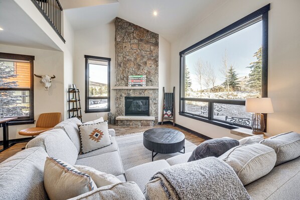 Silverthorne Vacation Rental | 3BR | 2.5BA | 1,967 Sq Ft | Step-Free Entry
