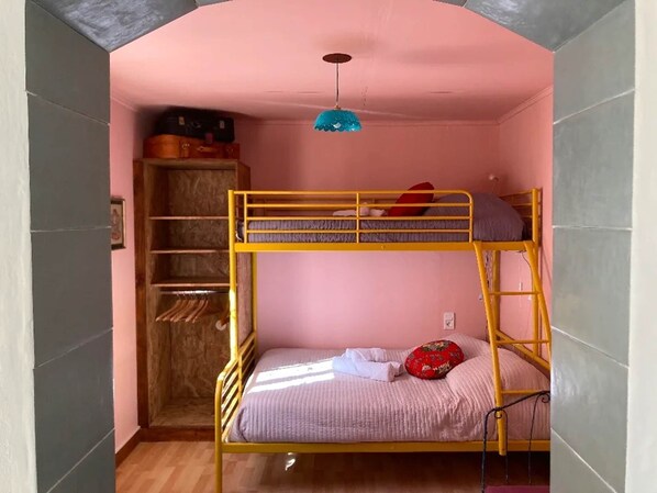 casa-bauxells-gite-9-11 (1)