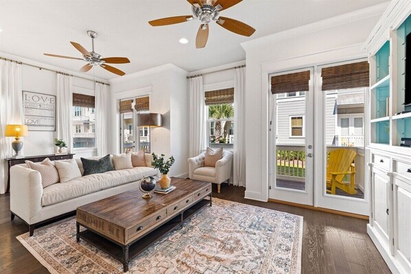 Calm, open, and inviting