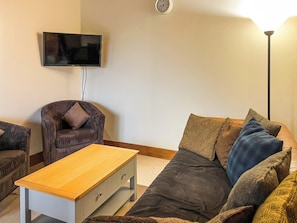 Living area | Farmtoun Cottage, Forfar