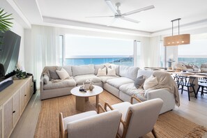 FAMILY ROOM- BEACH VIEW