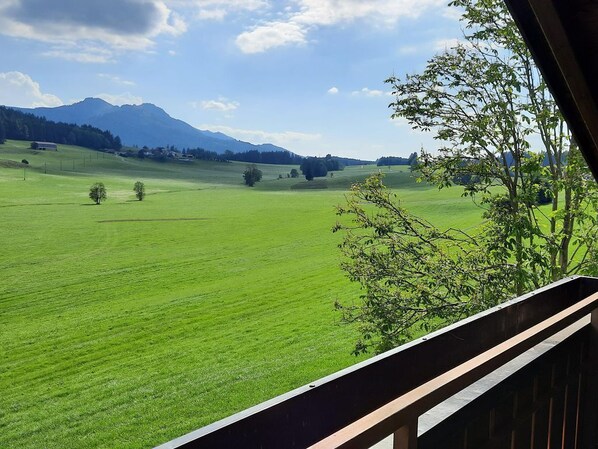Karg, Haus