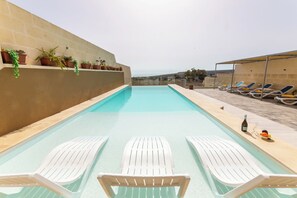 Shared pool