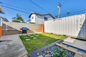 Fenced Backyard | Outdoor Shower | Gas Grill