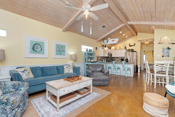 Welcome to Mango Bungalow!