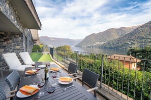 Lake Como par excellence here at Bellavista Lagoon B by Italian Apartments.