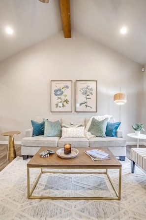 Cozy living room with extra seating