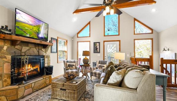 Furniture, Indoors, Living Room, Fireplace, Couch